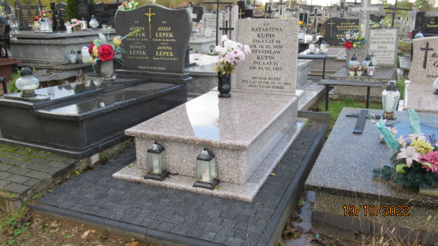 Katarzyna Kupis 1934 Inowłódz - Grobonet - Wyszukiwarka osób pochowanych