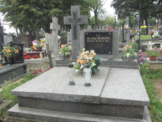 Grób Marianna Madzio